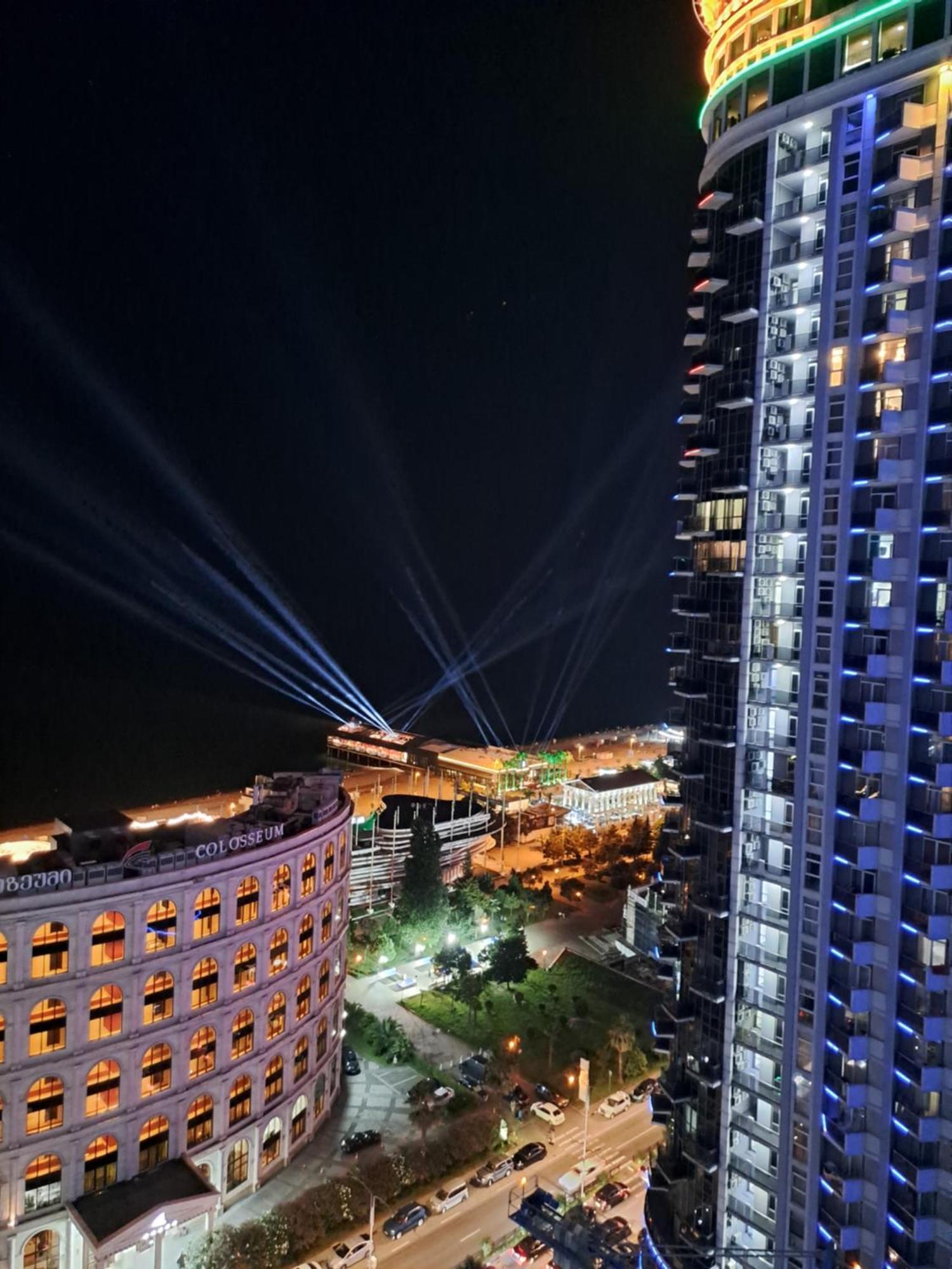 Batumi Orbi Sea View Apartment Bagian luar foto